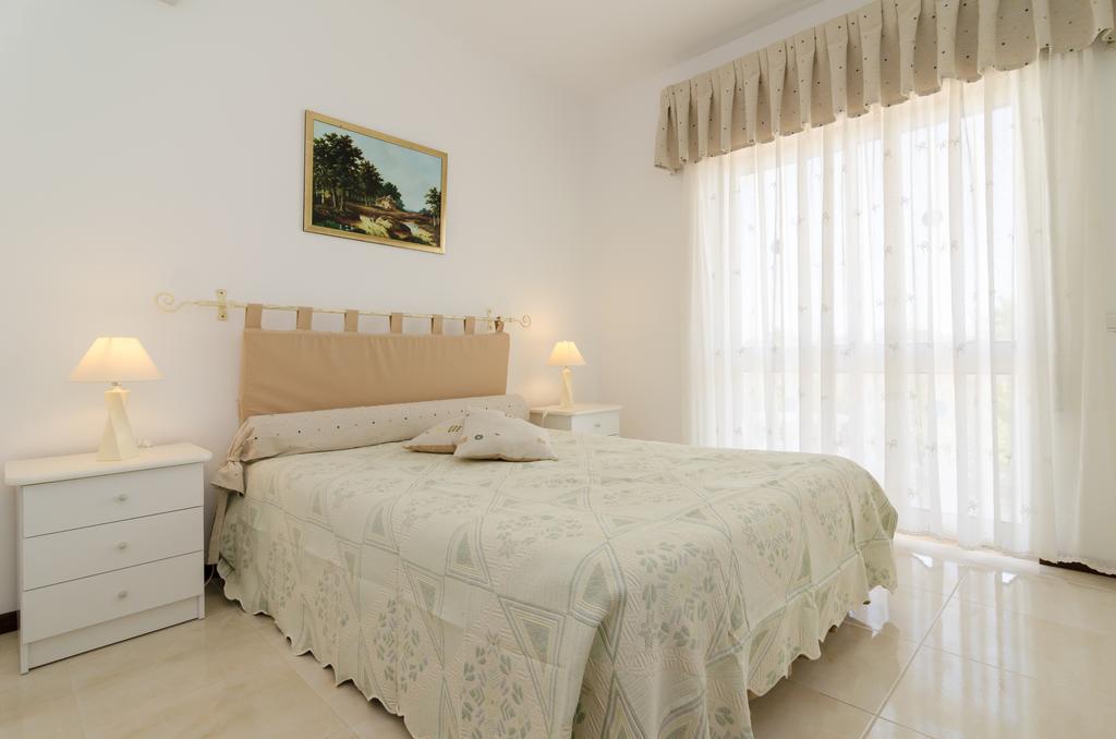 Villa Do Monte Monte Raposo Ruang foto